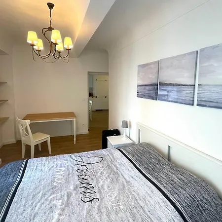 Charming 2 Beds In Old Port *